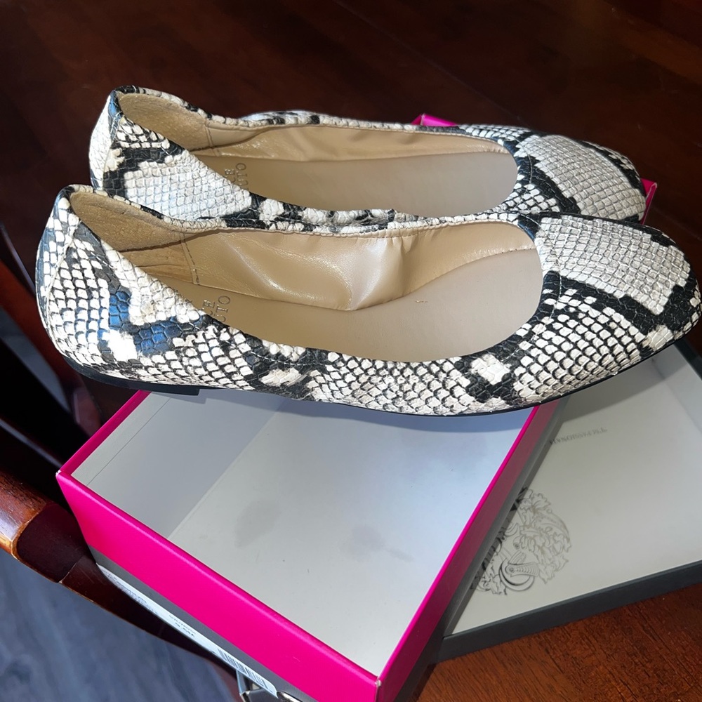Women's Snakeskin Ballet Flats